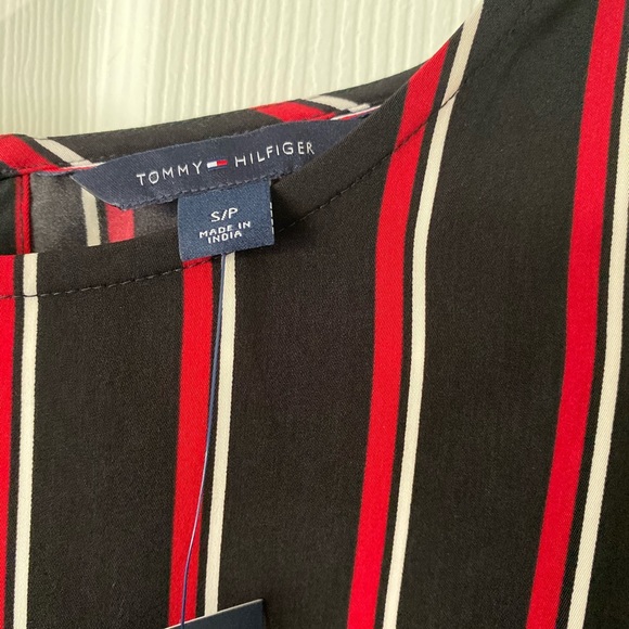 NWT Tommy Hilfiger Long Sleeve Blouse - Picture 4 of 8